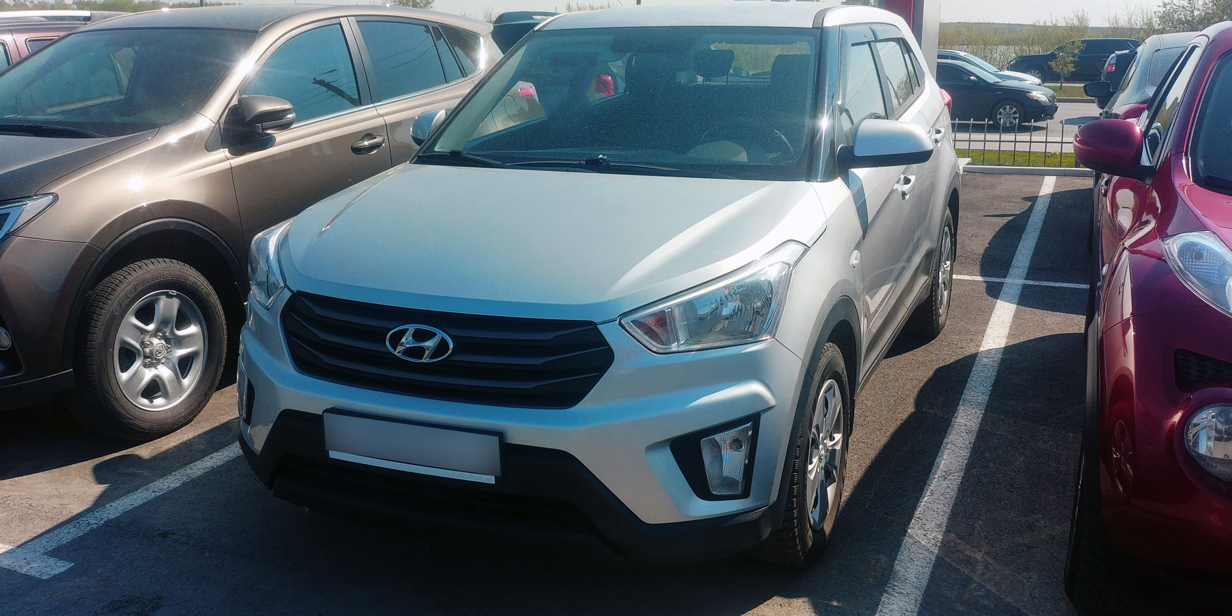 Прокат HYUNDAI CRETA в Москве без водителя - 2700 в день