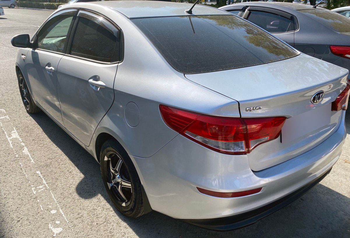 Прокат автомобиля Kia Rio в городе Москва Прокат автомобиля Kia Rio в городе Москва
