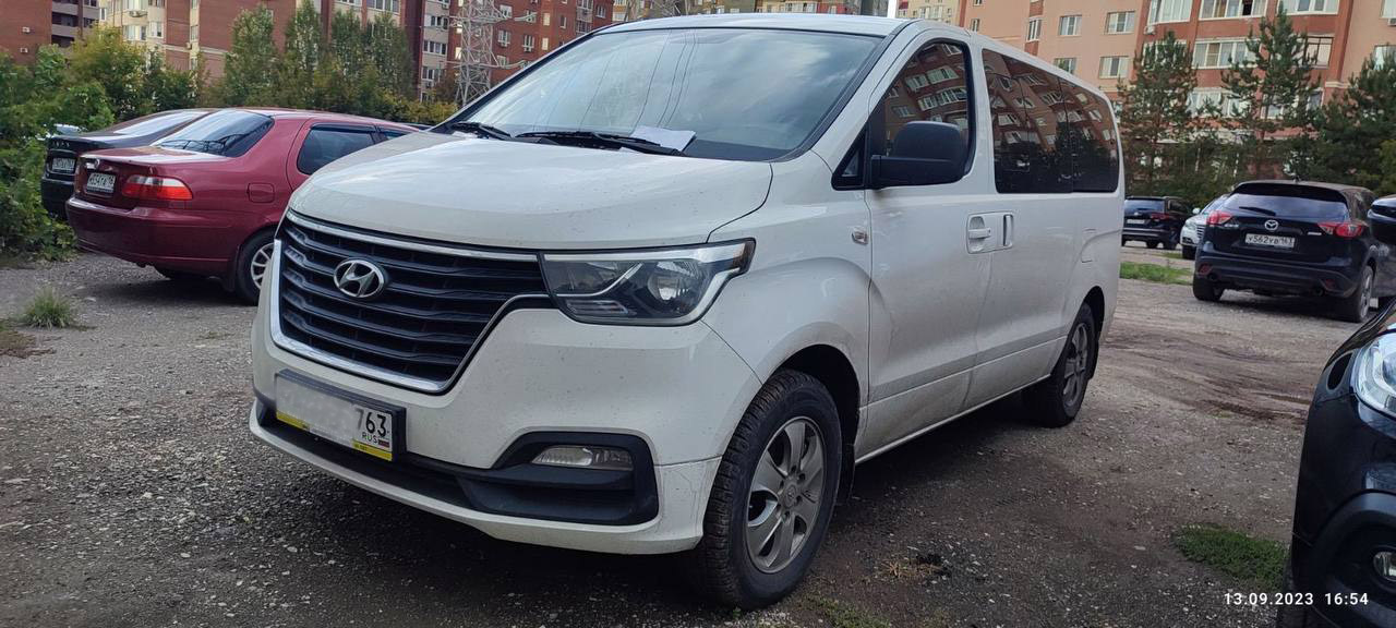 Hyundai Grand Starex