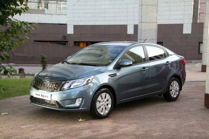 Прокат автомобиля Kia Rio в городе Москва Прокат автомобиля Kia Rio в городе Москва